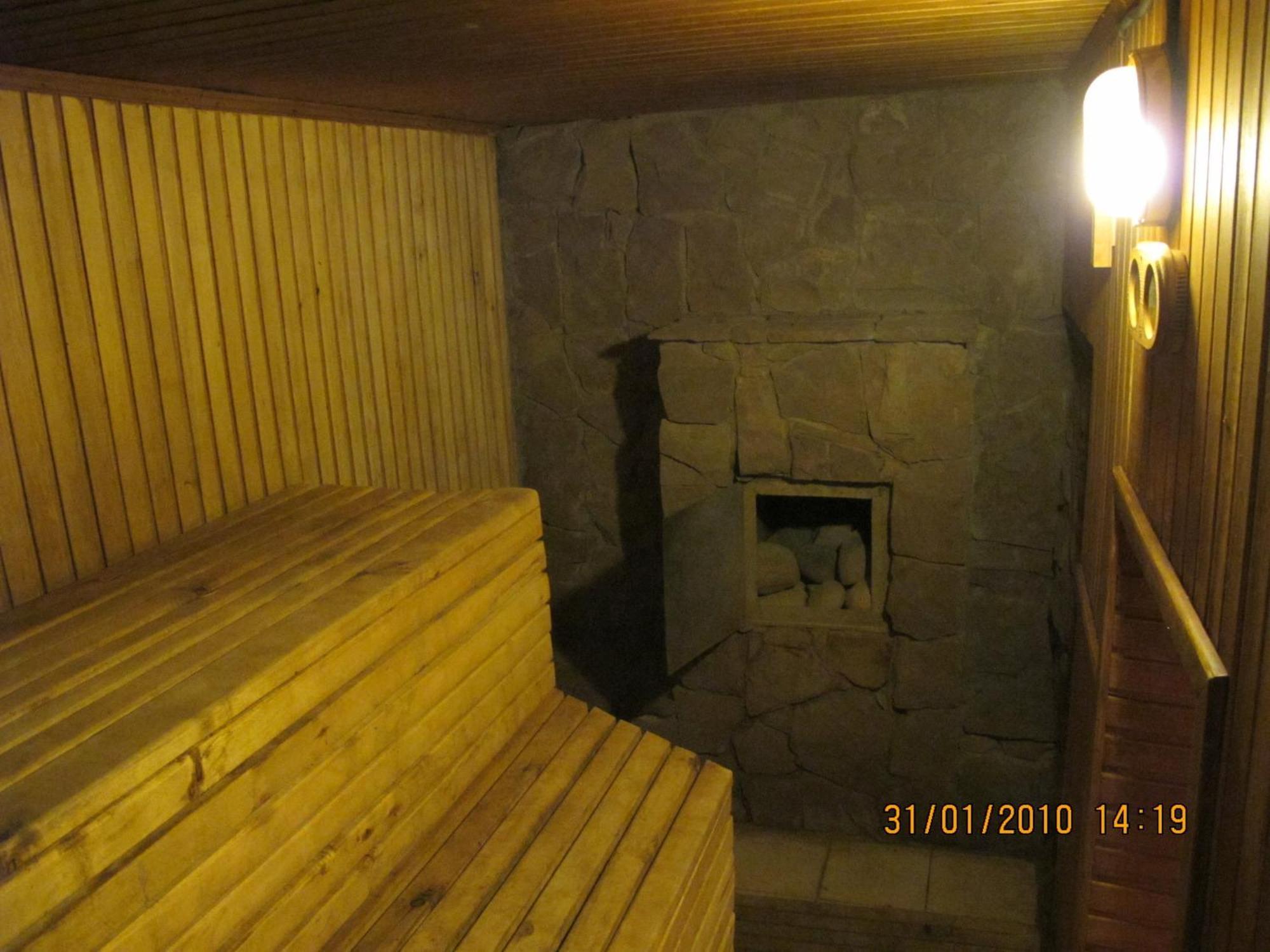 Oazis-M Hotel Babin Luaran gambar